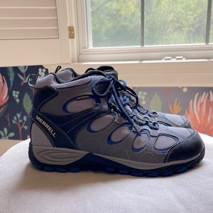 Merrell Hilltop Hiking Boots size 7 Never Worn